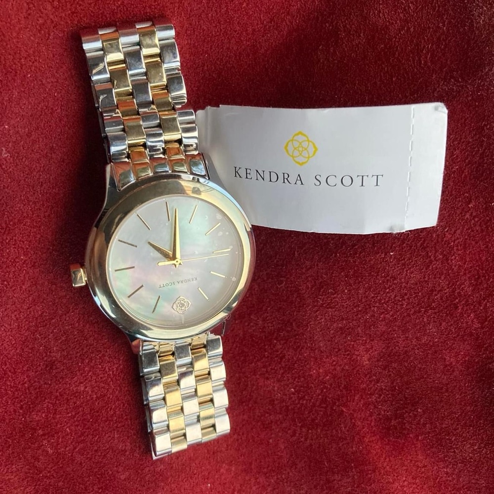 Kendra Scott  Alex Alex Two Tone Stainless Steel 28 mm Watch in Ivory New